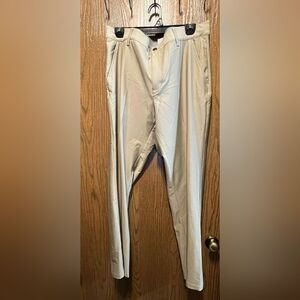 NWT Adidas Men's Size 36/32 Cream/Khaki Colored Ultimate 365 Classic Pants